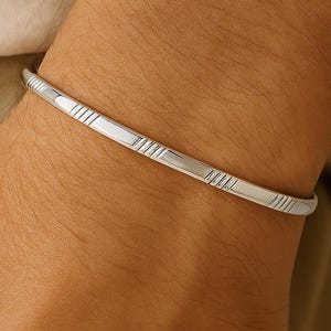 Bransoletka mankietowa ze srebra próby 925 lub bransoletka typu bangle – regulowana bransoletka, minimalistyczna biżuteria ze srebra próby 925, prezent unisex dla niego lub dla niej