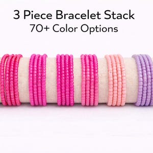 Pulsera apilable de 3 piezas con cuentas rosas - 70 colores / Pulseras elásticas apilables / Pulsera de cuentas rosas para ella - Amistad