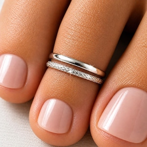 Verstellbarer Zehenring aus Sterling Silber, 2er Set - Funkelnde Zehenringe, Stapelbarer Zehenring aus 925er Sterlingsilber, Geschenk für Sie - Minimalistischer Schmuck für jeden Tag