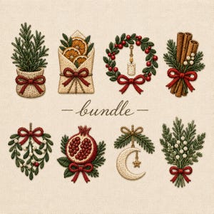 Könnte beinhalten: Ein digitales Stickerei-Design-Set mit acht weihnachtlichen Motiven: eine Rosmarinpflanze, Orangenscheiben, ein Beerenkranz mit Kerze, Zimtstangen, Mistelzweige, ein Granatapfel, ein Mondsichel-Ornament und ein Zweig mit Beeren.