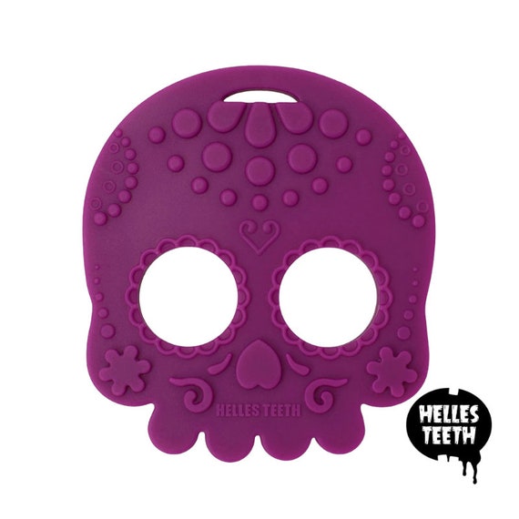 skull teether