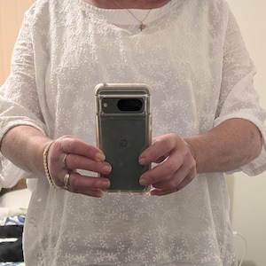 Naaipatroon voor een linnen blouse: een top die geschikt is voor beginners (PDF-patroon)