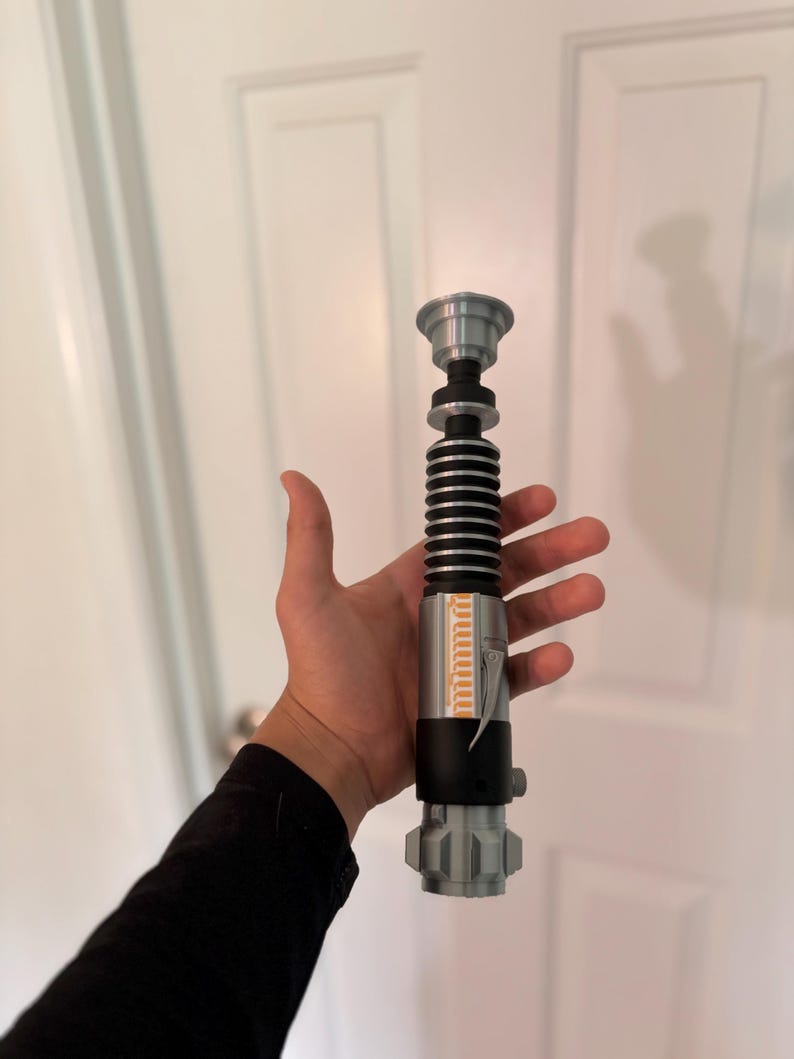 Luke Skywalker Lightsaber Hilt Replica – Episode VI: Return of the Jedi ...