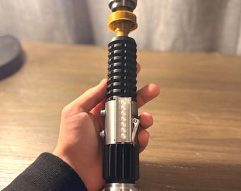 GeonObi Kenobi AOTC Hilt のみ DPIB's Saberbay Geonobi (Obi Wan Kenobi AOTC replica hilt) review