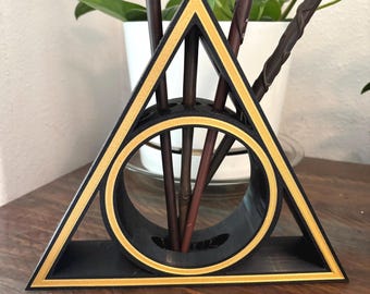 Harry Potter Wand Stand: Harry Potter Decor, Holds 7 Wands, Deathly hallows themed