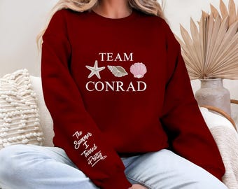 Sudadera bordada del equipo Conrad, camiseta "El verano en que me volví guapa", Cousins Beach, equipo Jeremiah, equipo Belly, ambiente veraniego, artículos de libros