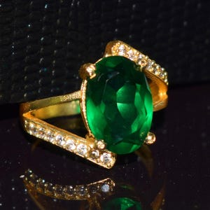 Emerald Green Zircon Ring: Pavé Accent Cocktail Statement