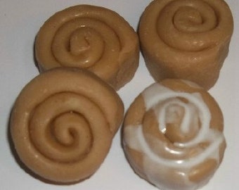 Little Cinnamon Buns Soap & Candle Mold - 4 cavities