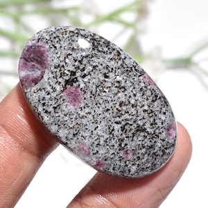 Cabochon d'automne rubis naturel, pierre précieuse ovale à dos plat, pierre non fixée polie lisse