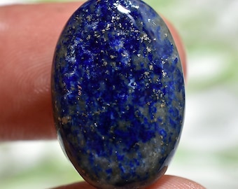 Cabochon ovale di lapislazzuli naturale, gemma blu con retro piatto, pietra lucida per la creazione di gioielli.