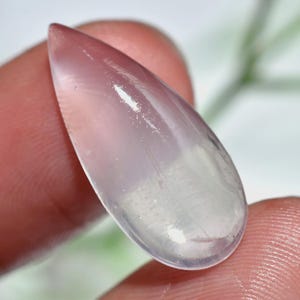 Natural Rose Quartz Teardrop Cabochon – Polished Pink Crystal Gemstone, Smooth Flat Back Loose Stone for Jewelry, Crafts & Gifts