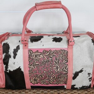 Western Travel Bag Cowhide Duffle Luggage Weekender Bag Travel Bag Pink Leather Bag Overnight Bag Weekend Travel Cowgirl Overnight Bag LUXE