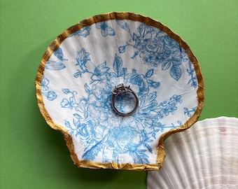 Blue & White Scallop Shell Ring Dish, Beach Wedding, Bridal Shower Favors, Bridesmaid Proposal, Bachelorette Gifts, Seashell Trinket Dish