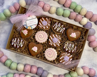 Mother's Day Sugar Cookie Chocolates Gift Box, Birthday Cookie Gifts, Birthday Care Package for Moms, Aunts, Friends