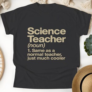 Science Teacher Shirt, Retro Teaching Tee, Cool Teacher Gift for Her or Him, Back to School Shirt