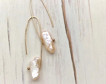 Boucles d'oreilles en perles d'eau douce : créoles en or 14 carats, pierre de naissance juin
