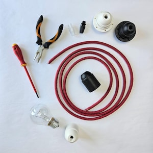 DIY Pendant Light Cord | Natural Jute Cherry Red Woven Textile Cable | 3 Core (2 Core Compatible) | Custom DIY Ceiling Lamp Kit | E27 Holder