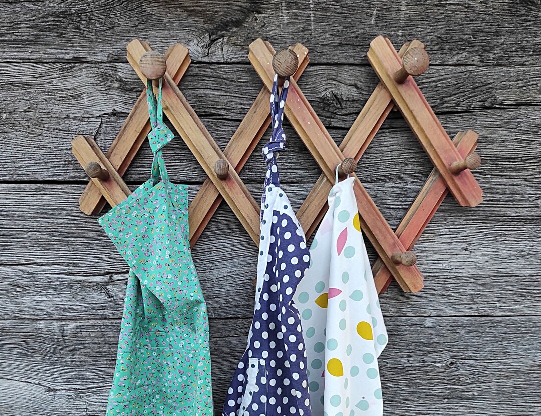 Vintage Expandable Coat Rack 10 Peg Wood Wall Hooks Carved Wall Hanger