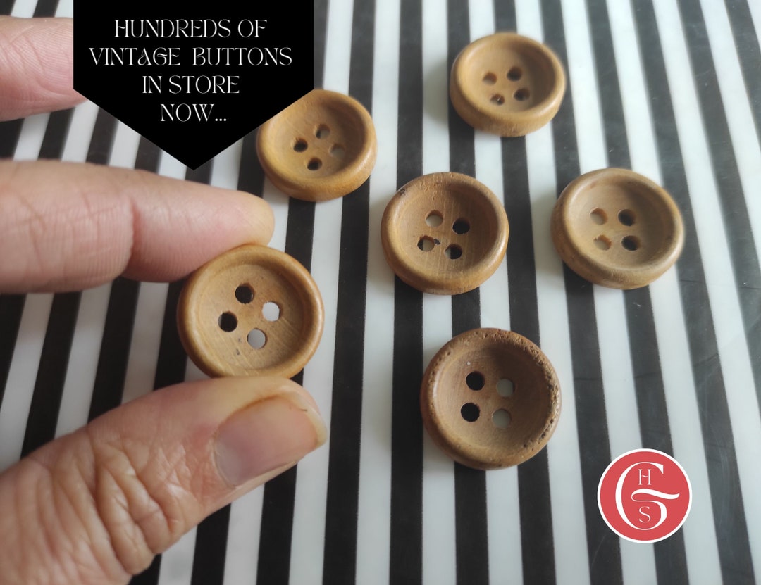 6 X Vintage Wooden Buttons Set of Hand Carved Buttons Eco Fashion or