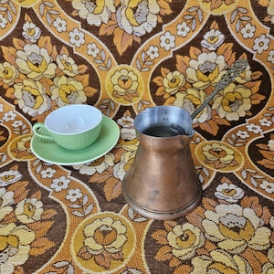 Cafetière turque en cuivre | Manche en laiton découpé en dentelle | Casserole de cuisinière en cuivre épais vintage