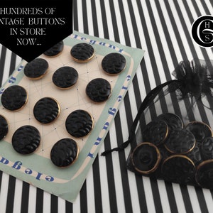 boutons vintage bicolores | Lot de boutons en verre années 50 | Boutons de luxe en relief en or noir | Boutons de couture à tige élégante | Boutons cardés |