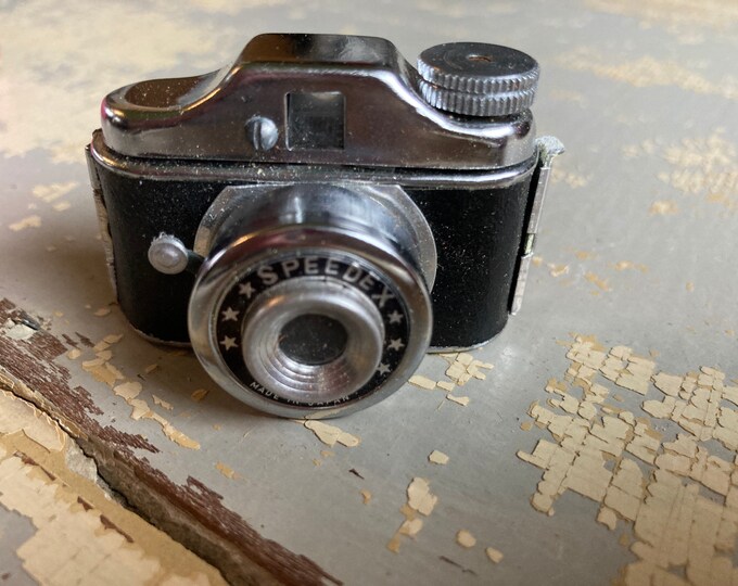 VINTAGE Miniature Speedex Camera in Leather Case - Mini Spy Camera ...
