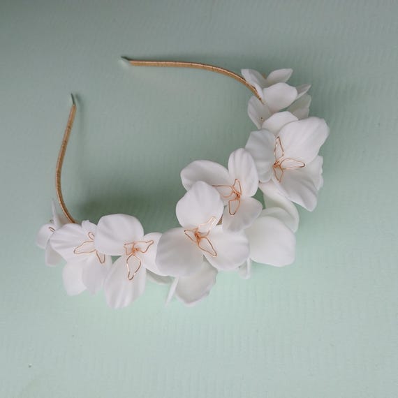 New! HANDCRAFTED White Floral & Faux Pearl Bridal Headband Bouquet Tiara. White Floral Pearl Wedding Tiara: Silver Bridal Headband - Etsy main image 3