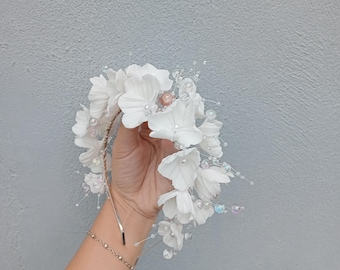 Handmade Clay Flower Bridal Headband: Elegant Wedding Hairpiece