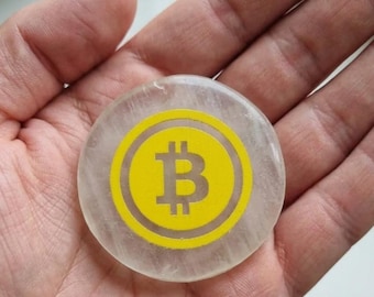 Bitcoin Logo Resin Coin, Handmade Clear Epoxy Token, Crypto Lover Gift, Trading Desk Decor, Unique Collectible for Investor Friends