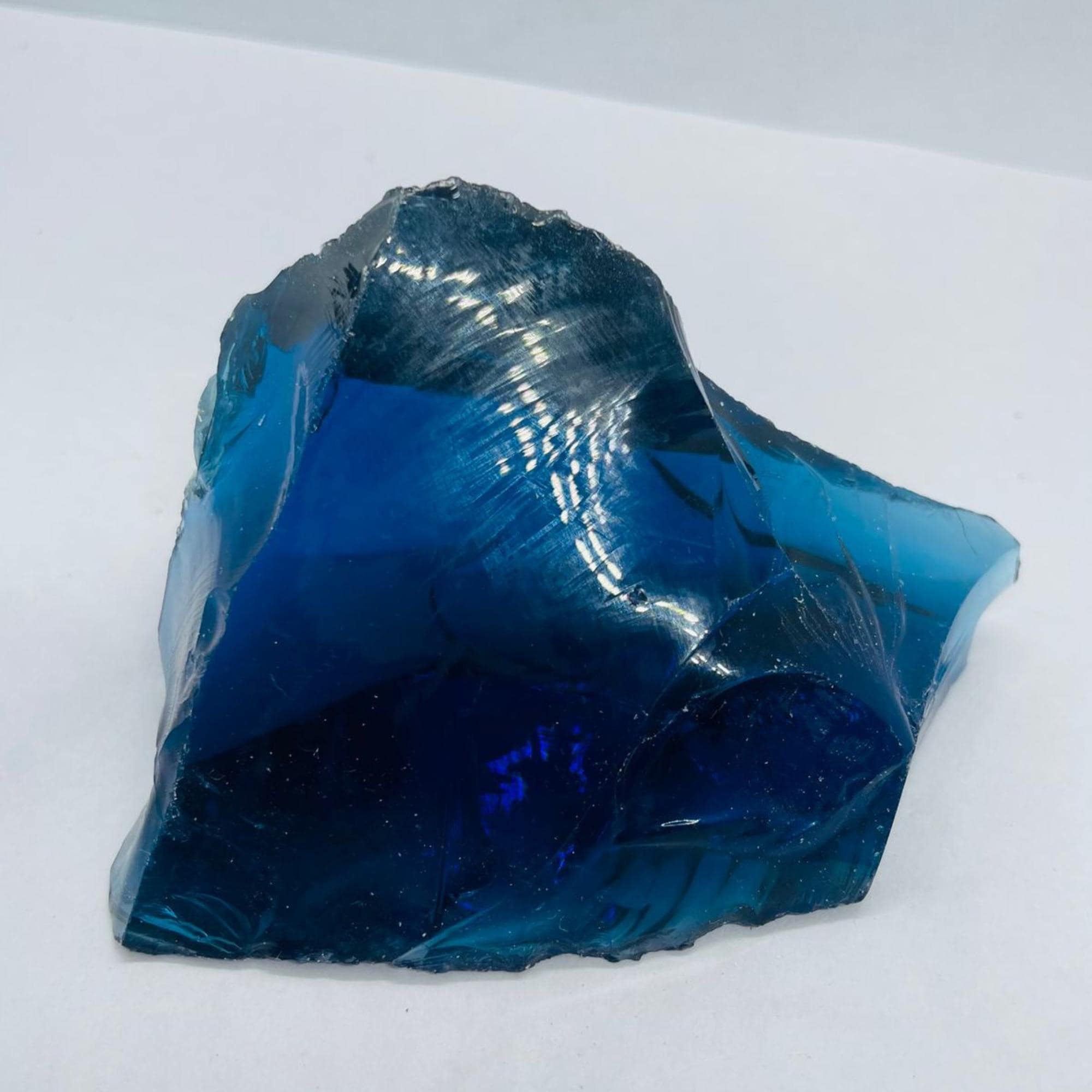 ブルーオブシディアン原石 900～1000カラット – 天然火山ガラス石