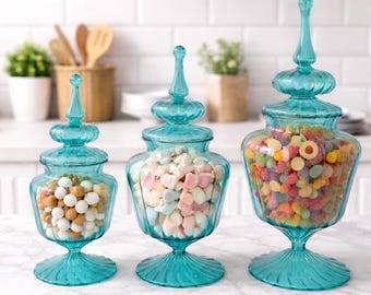 Hand Blown Glass Apothecary Jar Set – Ribbed Candy Jar with Lid – Vintage Style Kitchen Decor – Elegant Glass Storage