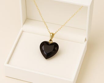 ブラックトルマリンハートネックレス - 保護クリスタルペンダント - ポジティブなエネルギーとグラウンディングのためのヒーリングジェムストーンジュエリー