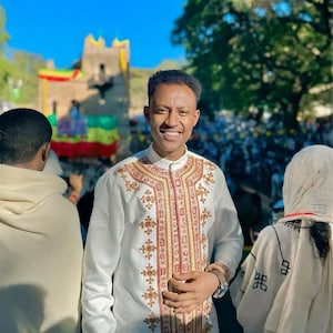 Ethiopian & Eritrean Men’s Traditional Clothing – Handwoven Habesha Cultural Wear