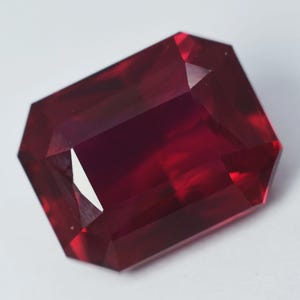 Roter Rubin Mosambik AAA Loser Edelstein, Loser Rubinstein Hochwertige Smaragdform geschnitten, Schmuckherstellungswerkzeug & Ring 8 Karat Geschenk für sie