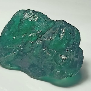 Certified 200 Carat AAA+ Colombia Emerald Rough Best Price! Raw Uncut Green Emerald Rough! for Gifted Loose Emerald Rough Gemstone