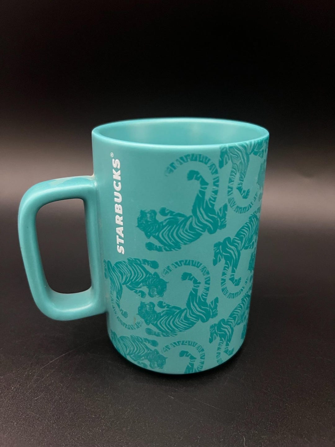 Starbucks Pattern Starbucks Sumatra Tiger Teal Blue Green 2018 Embossed Ceramic Coffee ...