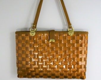 Vintage 1970's Woven Big Brown Reed Bag, Large Crisscross Strap Bronze Shoulder Bag, Made in Italy, Large Summer Bag, Picnic Basket Purse