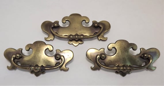Vintage Brass Bat Wing Drop Handle Drawer Pulls Set Of 2 New Old Stock.