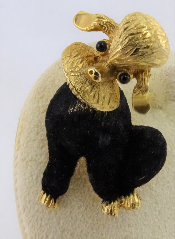 Black Poodle Pin, Vintage Poodle Brooch, Bobble He