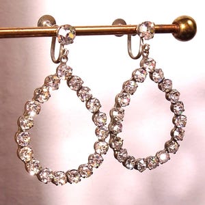 1950s Rhinestone Clip On Earrings: Vintage Teardrop Dangle, Wedding Jewelry