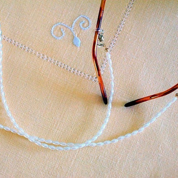 White Eyeglass Chain, Beaded Pearl Eyeglasses Leash Lanyard