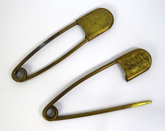 Large Vintage Set of 2 Big Brass Safety Pin, Numbered National Tag, Laundry Military Duffle Bag, Horse Blanket