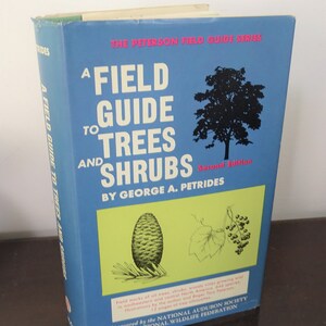 Vintage Tree Shrub Field Guide, Peterson Garden Reference Book, Eastern & Central North America US, Hardback