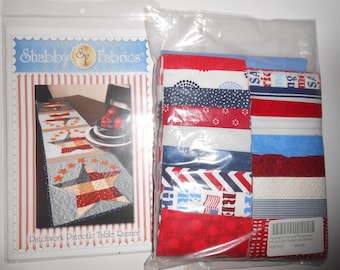 Patchwork Patriotic Table Runner Kit pattern + fabrics