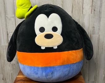 Disney Squishmallows Peluche Pippo 16"