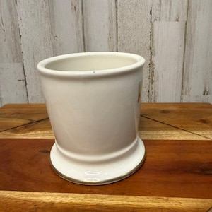 Anthropologie Gold Monogram Mug Letter T Antique-Inspired image 4