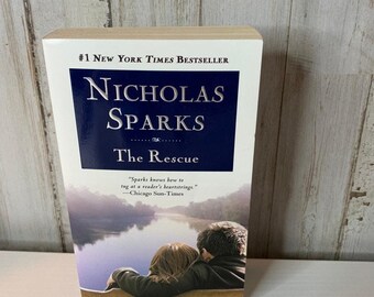 The Rescue Nicholas Sparks Paperback Romance Novel