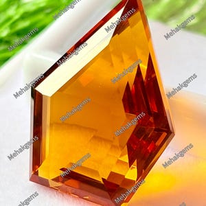 45 karat Madeira Citrin Ädelsten, Fantasy Shield Cut, Orange Smyckessten
