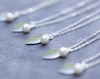 Spring Bridesmaid Jewelry, Sterling Silver Leaf Necklace Set of 8, Custom Pearl Color, Fall Leaves Nature Necklace, Rustic Bridesmaids Gift