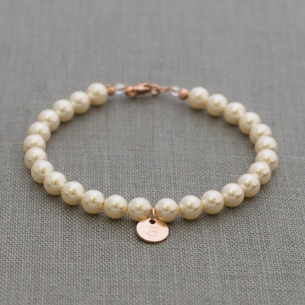 Rose Gold Bridesmaids Bracelet, Personalized Bridesmaid Initial Gift, Junior Bridesmaid Pearl Bracelet, Rose Gold Bridal Party Jewelry